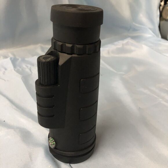 Monocular with Lens Cover - Picture 3 of 3